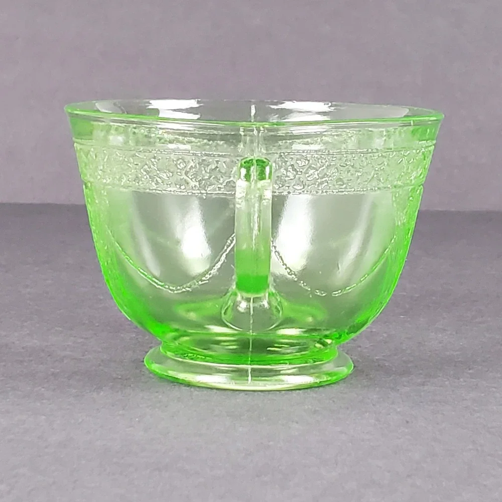 federal glass vintage green